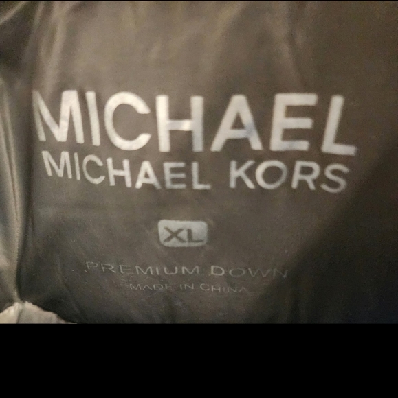 Michael kors blue xl down Puffer nwot free shipping - Picture 5 of 5